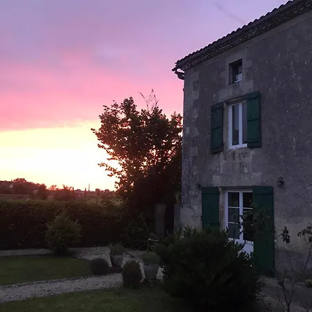 Dordogne Country - Year-round Getaway Ferienhaus